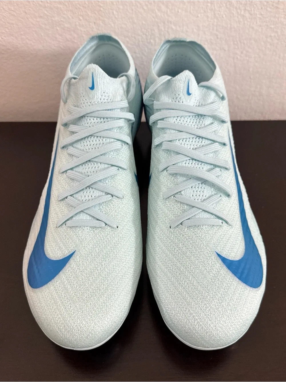Nike breathable knit